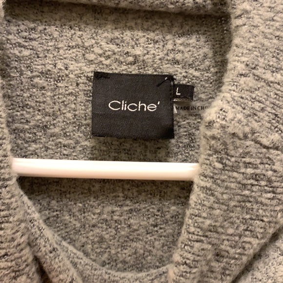 Women’s turtleneck - Picture 2 of 3